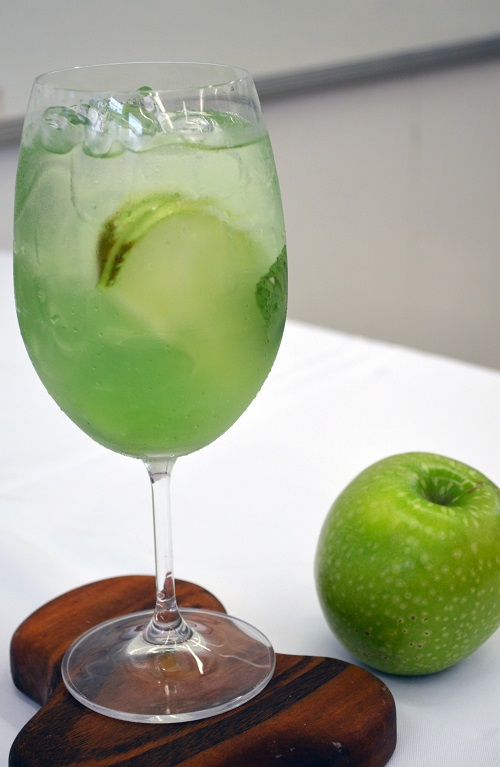 Drink de maçã verde
