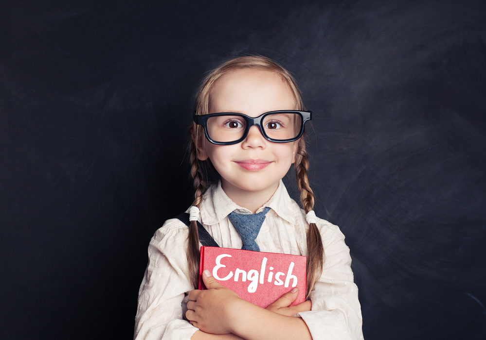 Livro English Educação Infantil Primeiros Passos Alunos de 2 anos